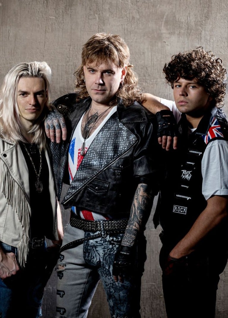 Gif Leppard