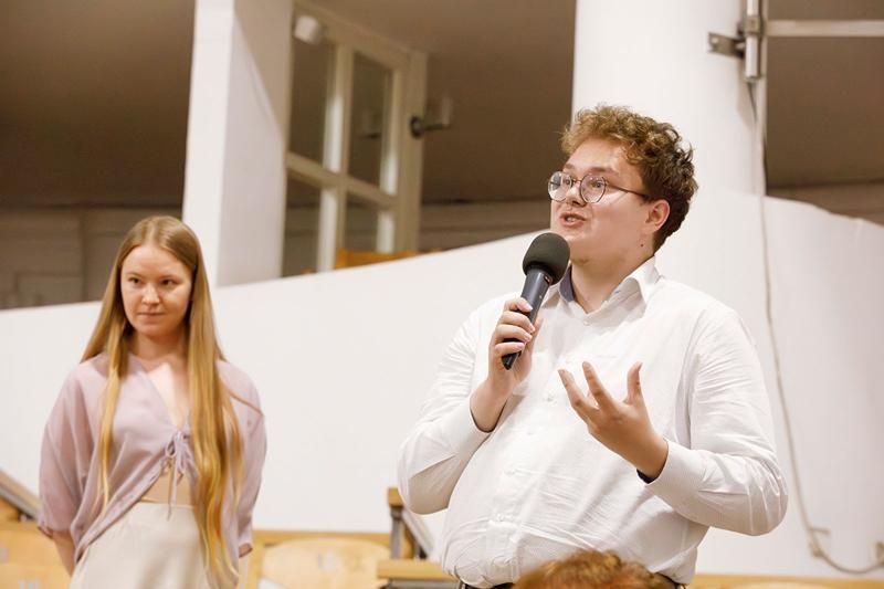 Обсуждение спектакля «Черный монах»