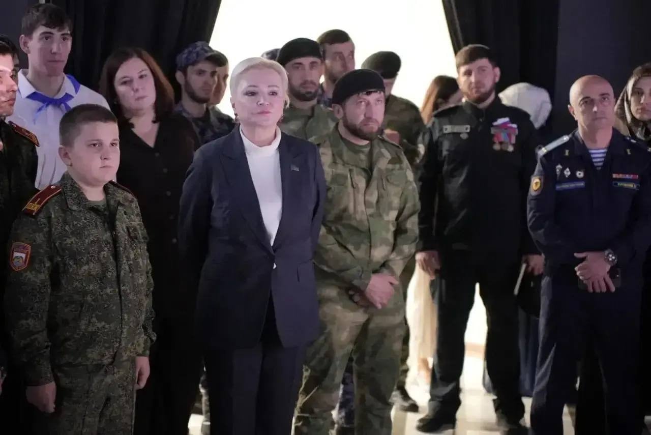 Выставка «Знание. Герои»