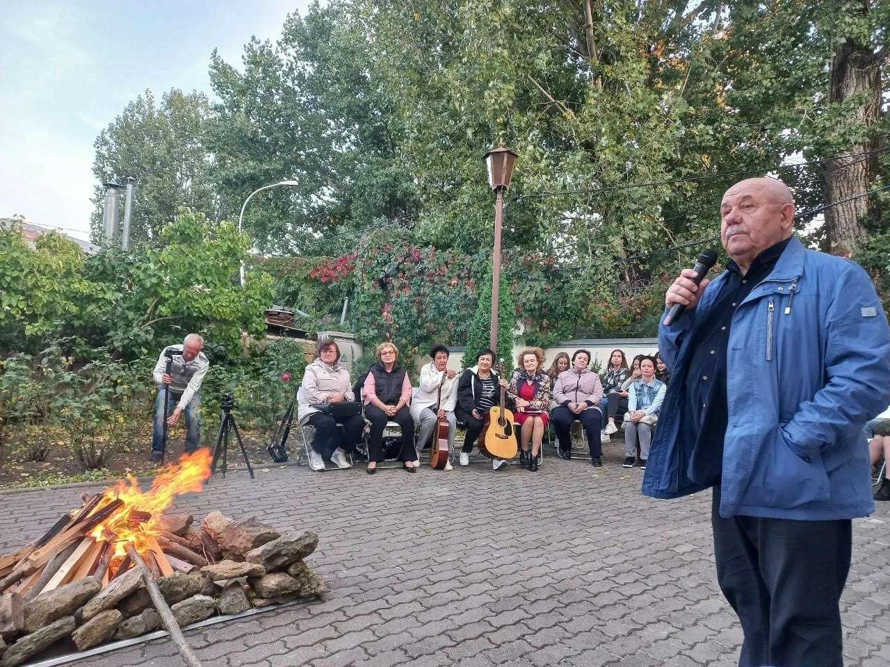 Выставка «Птица-Феникс я, только в огне пою!»