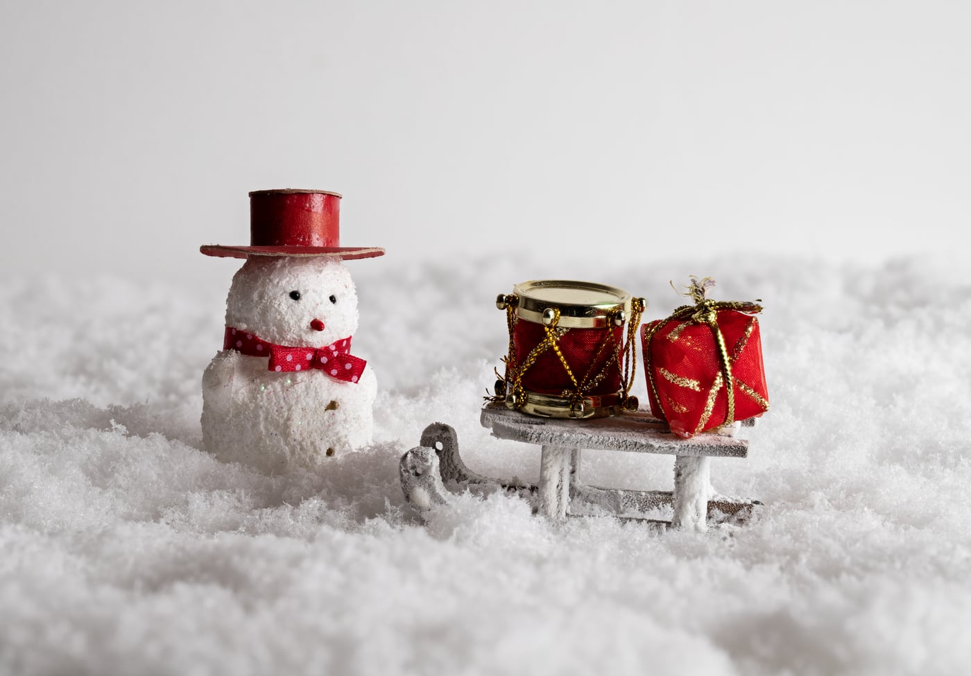 Зайчонок и первый снег