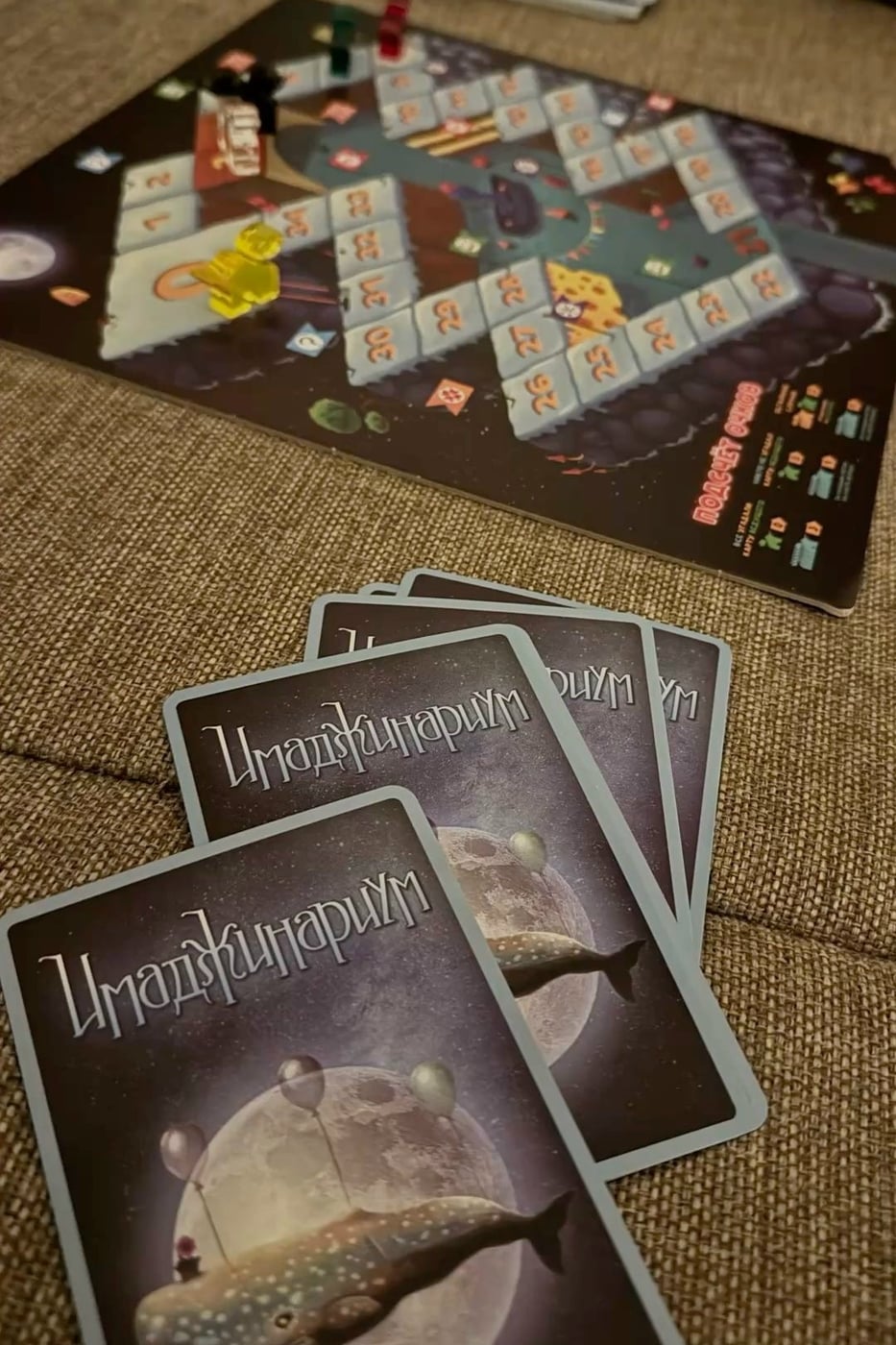 Среда, в которой не нужно ждать выходных! Настолки в кафе «Манеки»