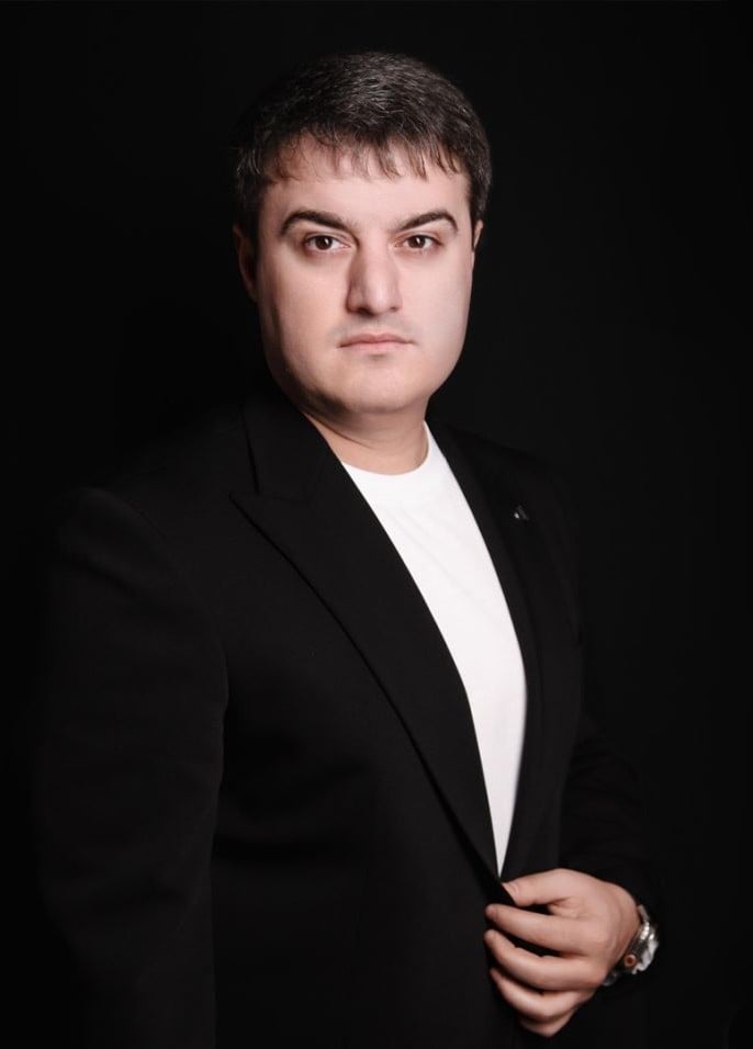 Айдамир Мугу