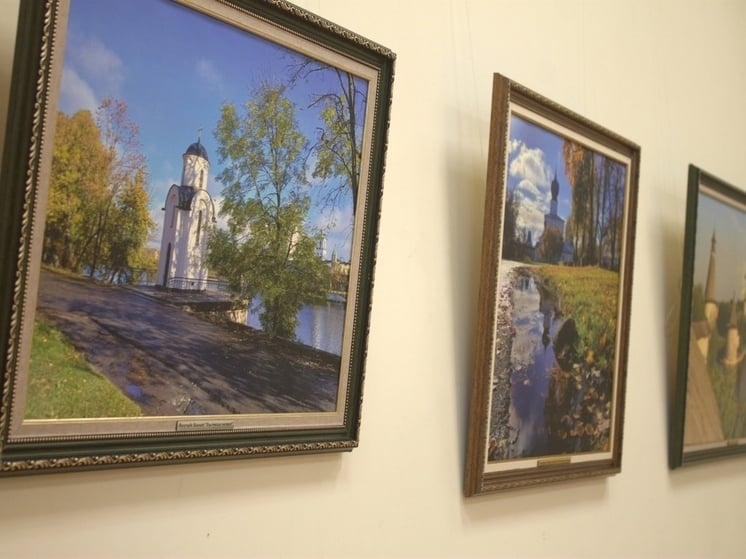 В Пскове до 28 октября работает фотовыставка Василия Мизгирёва