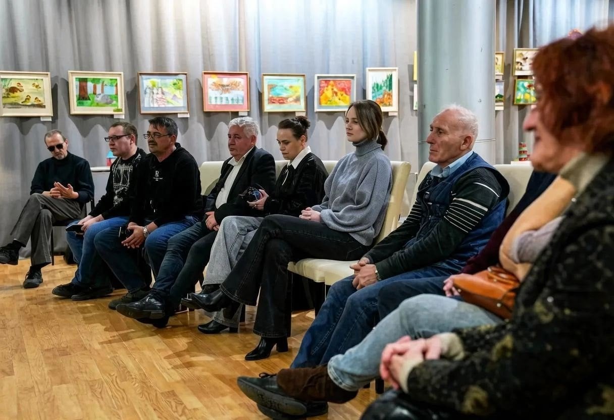 Литературный парадокс: встреча «Клуба писателей Хабаровска»