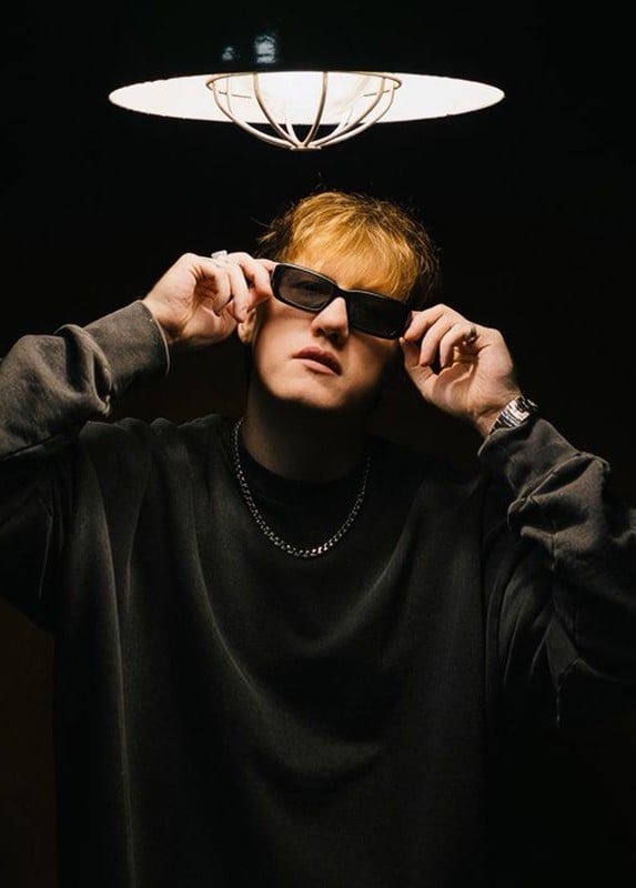 DK