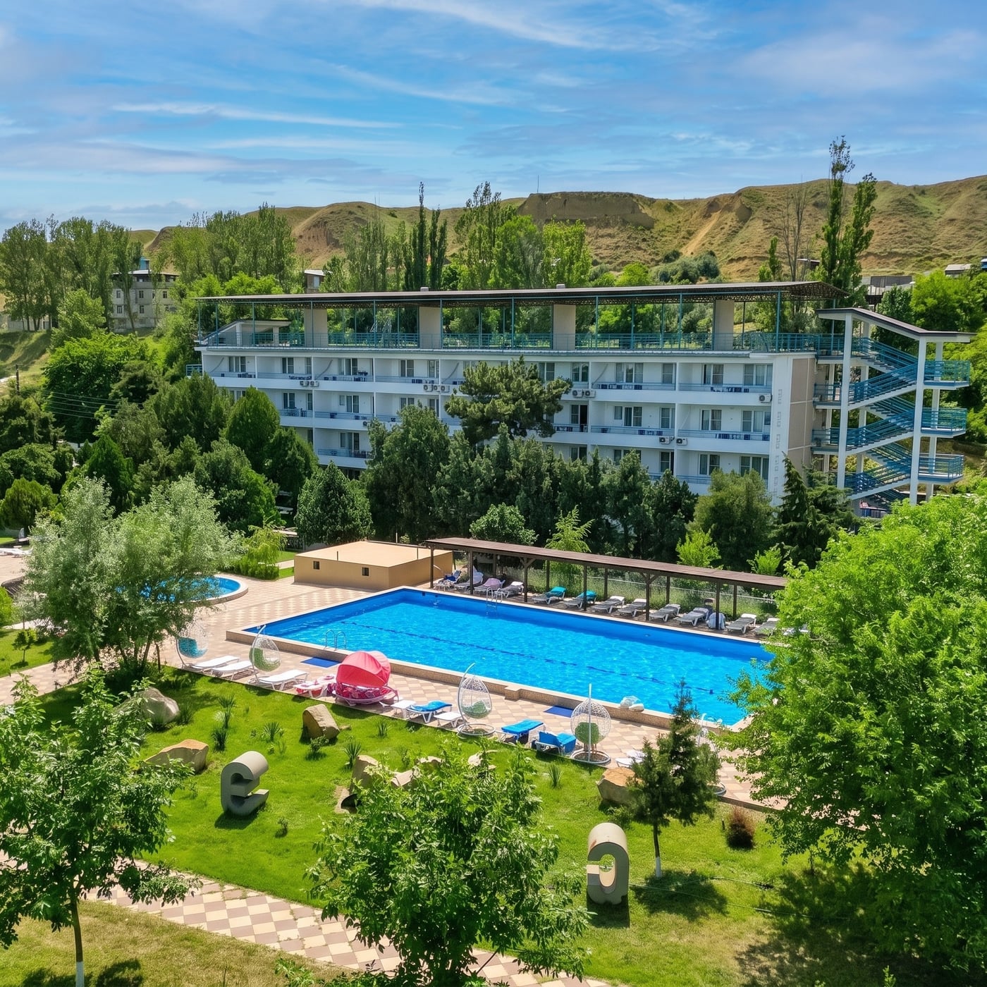 из Спб 27.08 в Дагестан на 8 дней за 63.000