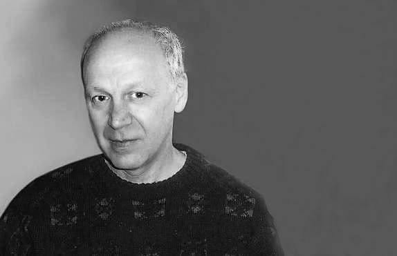 «Сменка», глобус и перепутанные шнурки