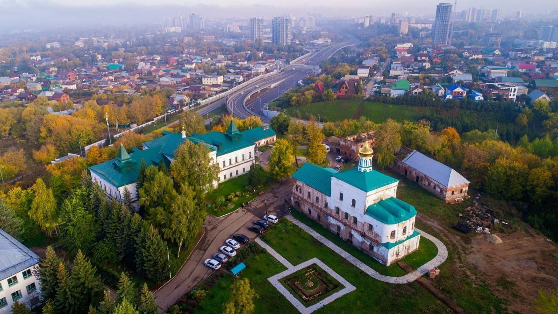 Экскурсия-прогулка в Воскресенское Новоиерусалимское архиерейское подворье (бывший Воскресенский Новоиерусалимский мужской монастырь)