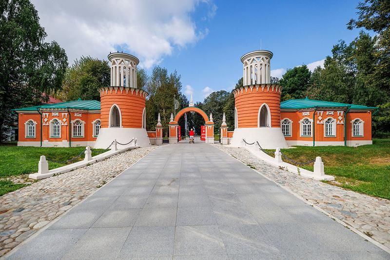 Танцы
