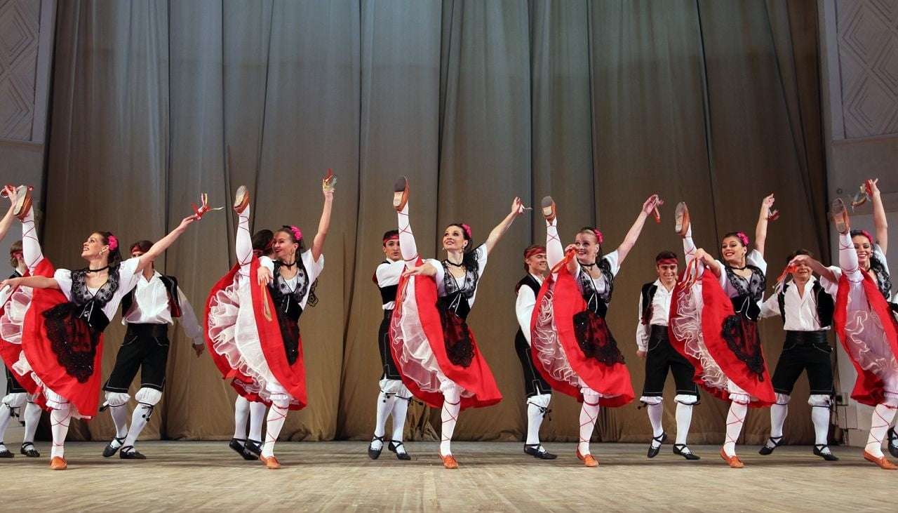 Балет Игоря Моисеева