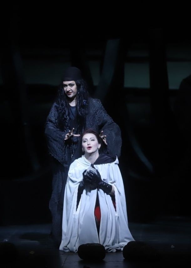 Опера «Бал-маскарад»