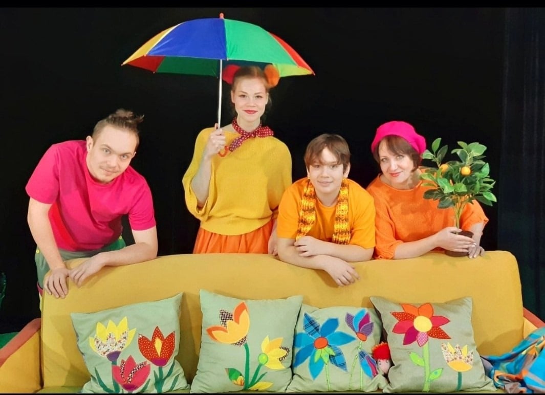 Спектакль «Драконы тоже плачут»