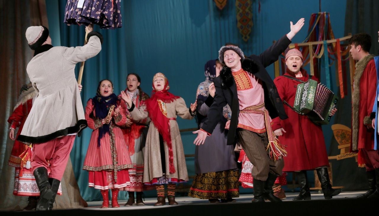 Спектакль «Серебро льна»