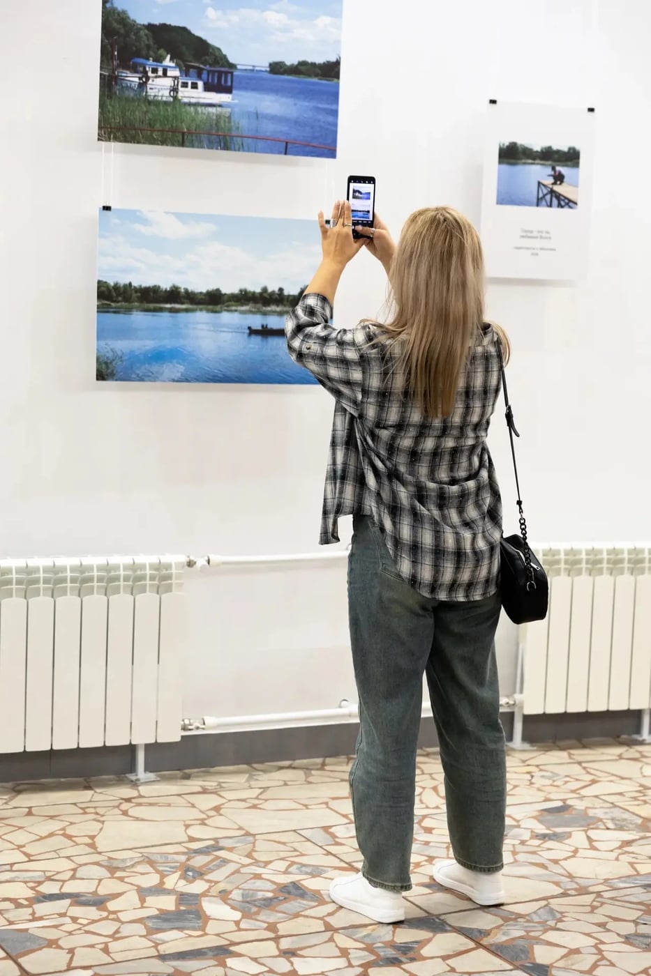 В кинотеатре «Победа» открыта фотовыставка «Город – это ты»