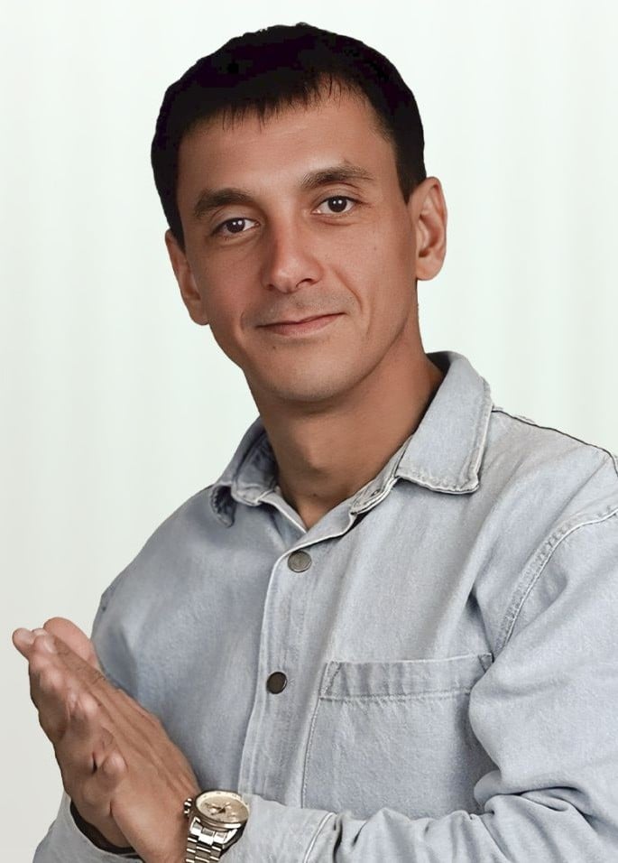 Рустам Асадуллин
