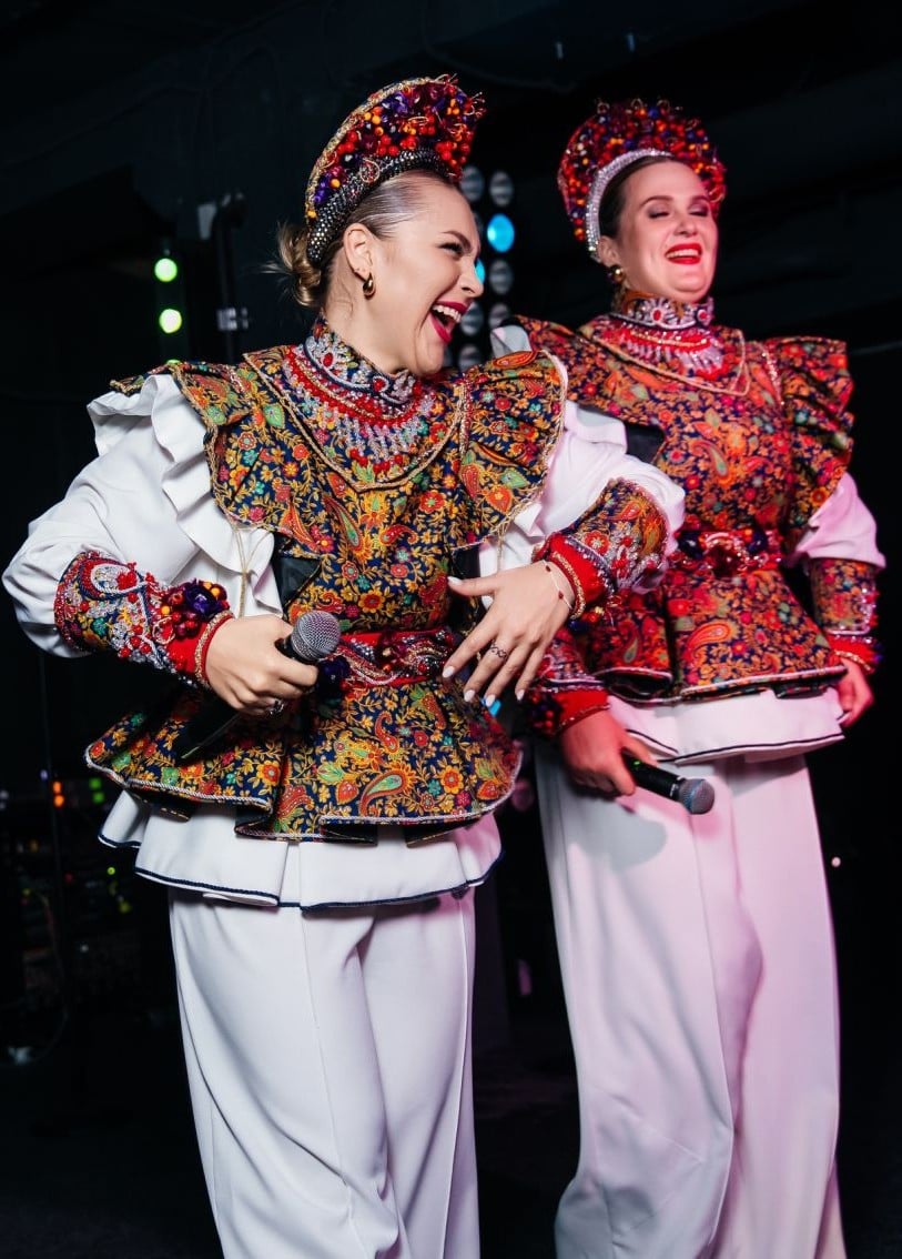 Версия народная
