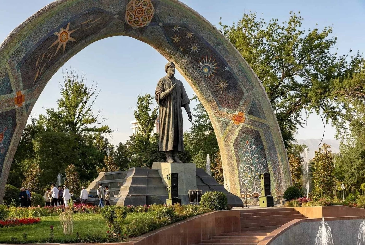 2–8 ноября — За Памиром! В поисках дерева Жо