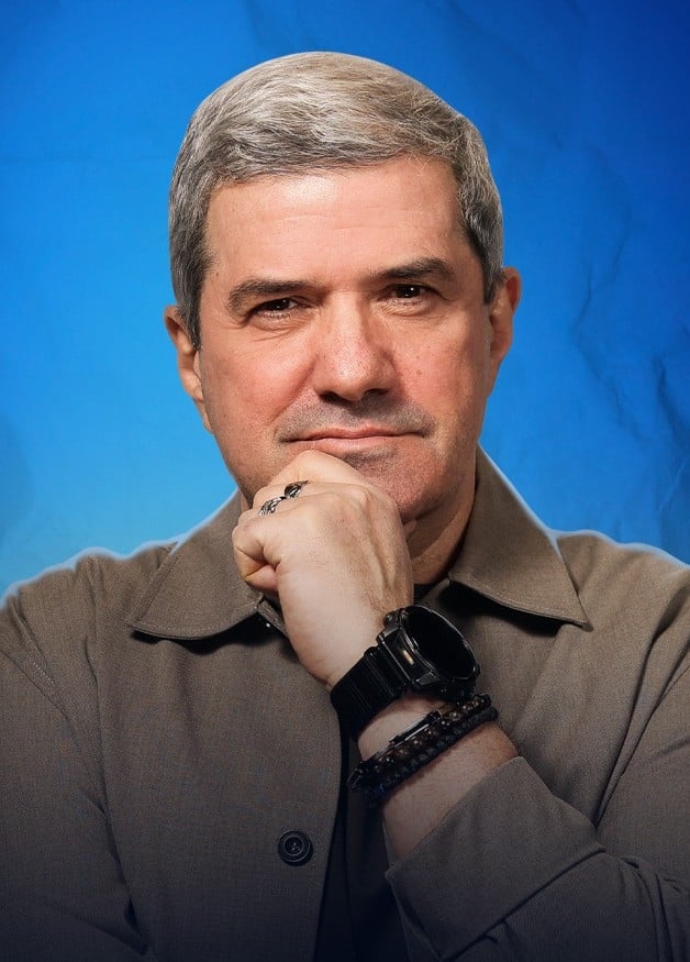 Михаил Шахназаров